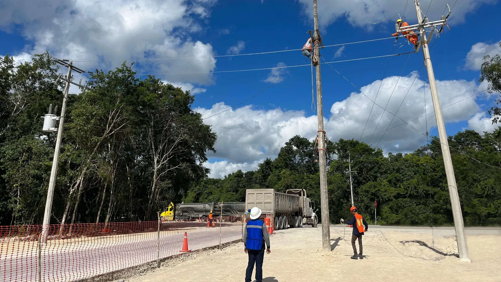 Imagen del proyecto Coconal Tultitlán — Iluminación y Desvío Eléctrico